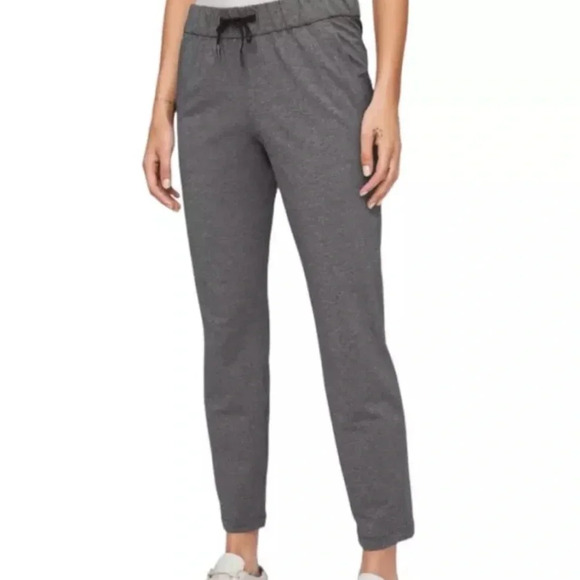 Lululemon On The Fly Pant 28"  Gray Size 8 - Picture 1 of 13